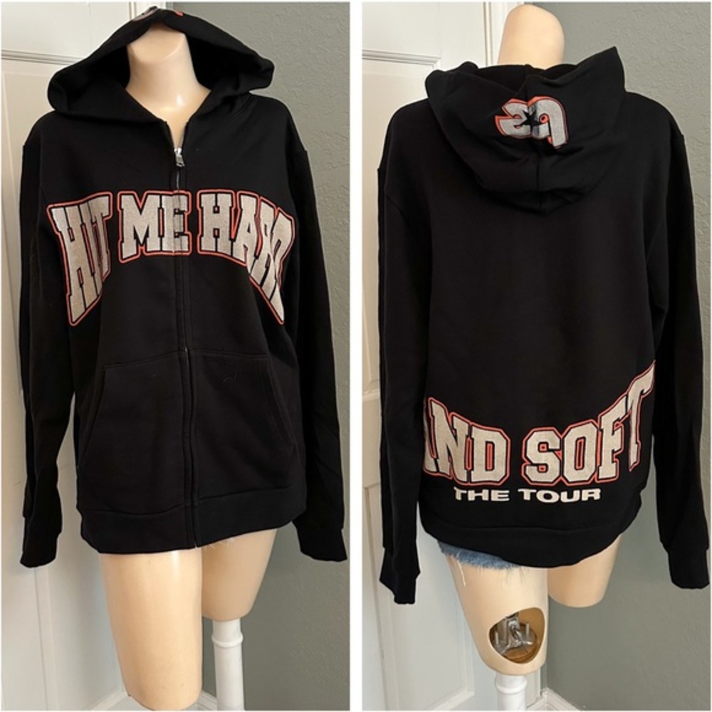 BILLIE EILISH HIT ME HARD AND SOFT TOUR FULL ZIP HOODIE